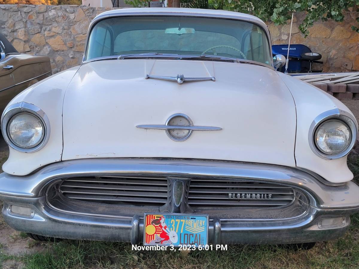 Oldsmobile-88-2dr-hardtop-1956-119091-9