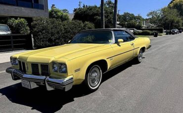 Oldsmobile-88-classic-1975-black-74091-1