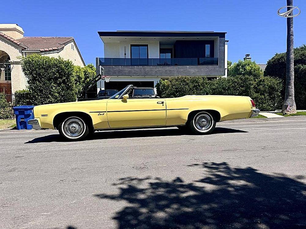 Oldsmobile-88-classic-1975-black-74091-9