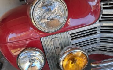 Oldsmobile-Custom-Cruiser-Cabriolet-1940-Burgundy-Red-1609344-25