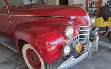 Oldsmobile-Custom-Cruiser-Cabriolet-1940-Burgundy-Red-1609344-5