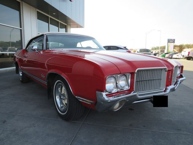 Oldsmobile-Cutlass-1971-Red-Black-131443-9