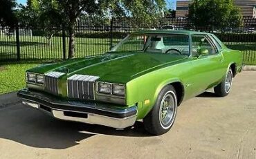 Oldsmobile-Cutlass-1976-green-64374