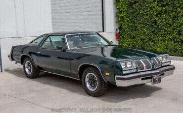 Oldsmobile-Cutlass-1977-Green-Other-Color-0-2