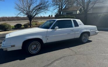 Oldsmobile-Cutlass-1983-white-144841