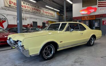 Oldsmobile-Cutlass-442-1967-178815-13