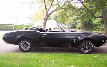 Oldsmobile-Cutlass-Cabriolet-1968-Black-Black-0-4