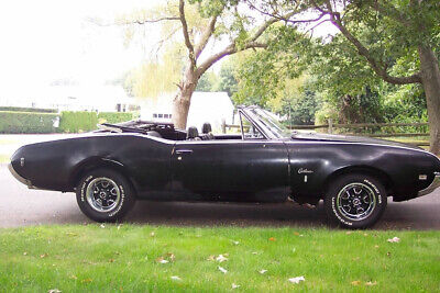 Oldsmobile-Cutlass-Cabriolet-1968-Black-Black-0-4