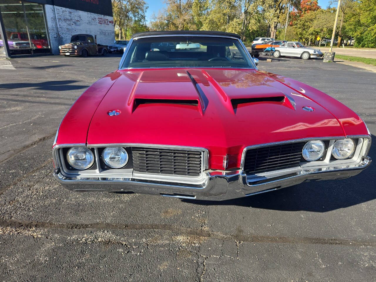 Oldsmobile-Cutlass-Cabriolet-1969-Red-Black-121056-10