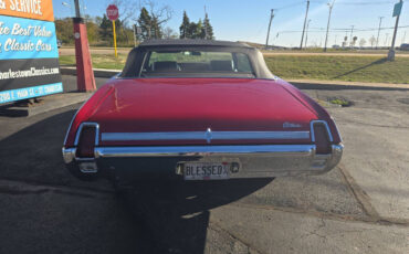 Oldsmobile-Cutlass-Cabriolet-1969-Red-Black-121056-15