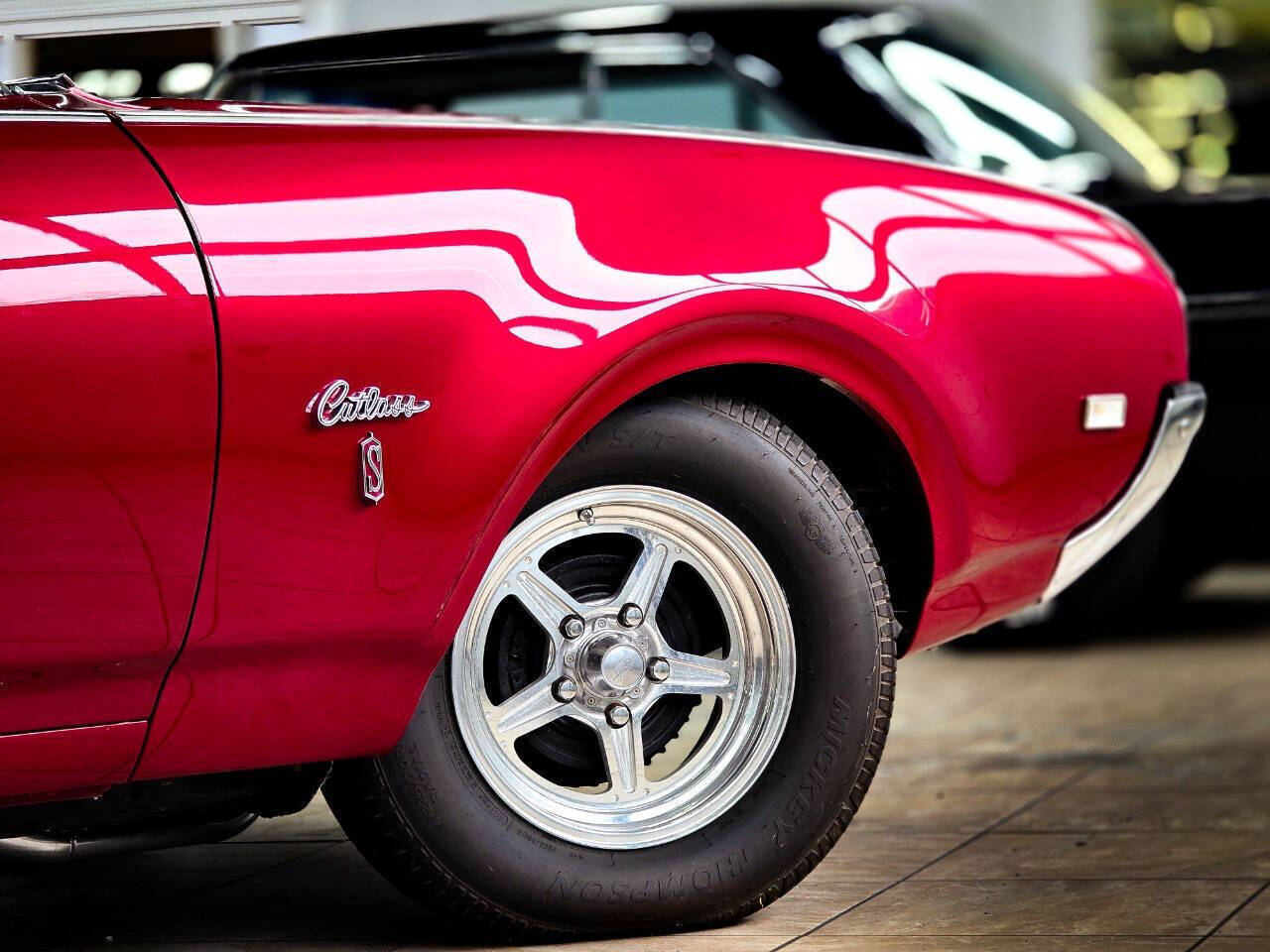 Oldsmobile-Cutlass-Cabriolet-1969-Red-Black-121056-6