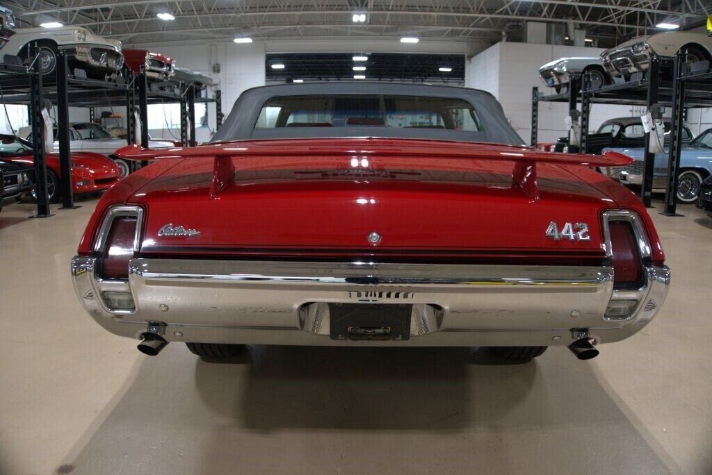 Oldsmobile-Cutlass-Cabriolet-1969-Red-Black-140864-4