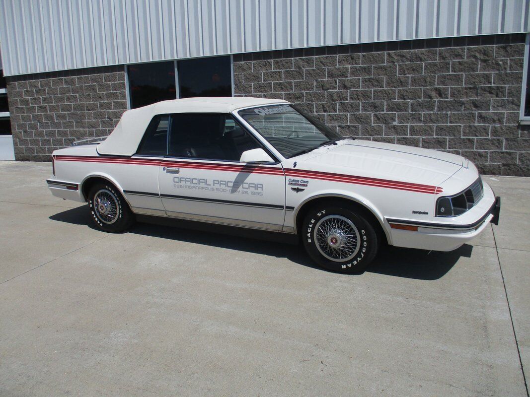 Oldsmobile Cutlass Ciera Indy 500 Festival Parade Car  1985