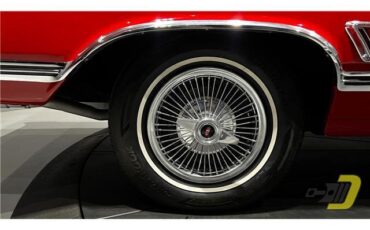 Oldsmobile-Cutlass-Coupe-1965-Red-Black-132080-35