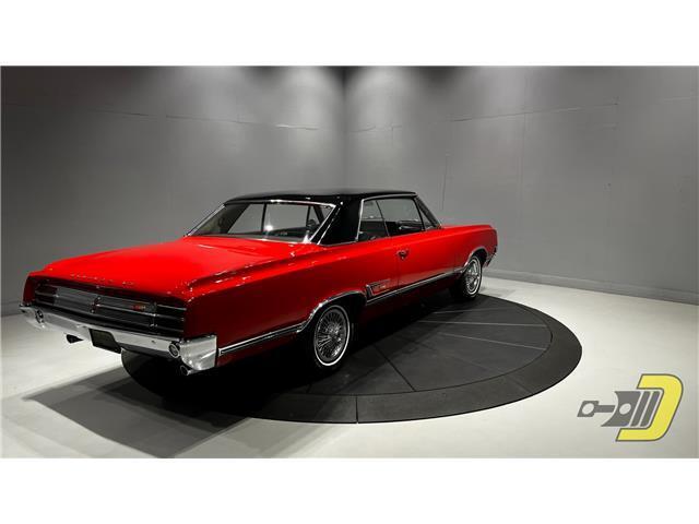 Oldsmobile-Cutlass-Coupe-1965-Red-Black-132080-7