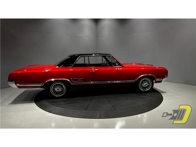 Oldsmobile-Cutlass-Coupe-1965-Red-Black-132080-9