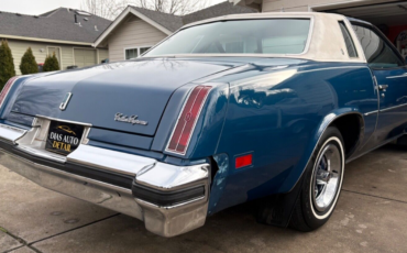 Oldsmobile-Cutlass-Coupe-1976-Blue-Blue-140890-7