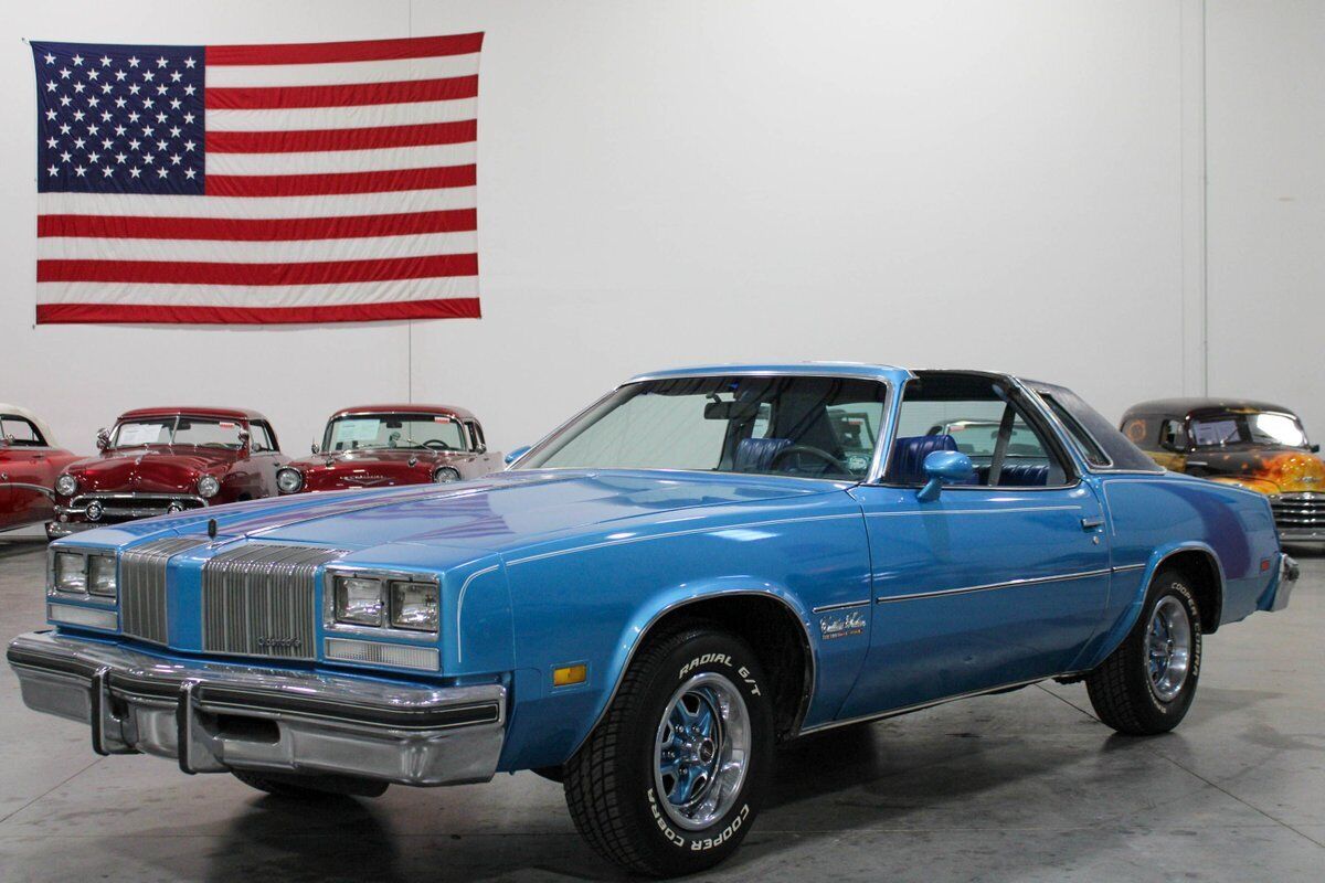 Oldsmobile Cutlass Coupe 1977