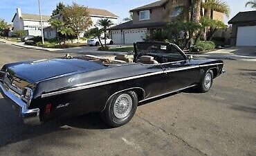 Oldsmobile-Delta-88-1973-Black-5794-13