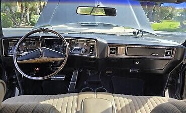 Oldsmobile-Delta-88-1973-Black-5794-31