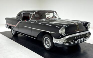 Oldsmobile-Eighty-Eight-1957-Black-Red-76894-6