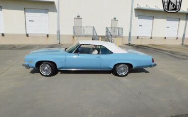 Oldsmobile-Eighty-Eight-1975-Blue-Parchment-151130-10