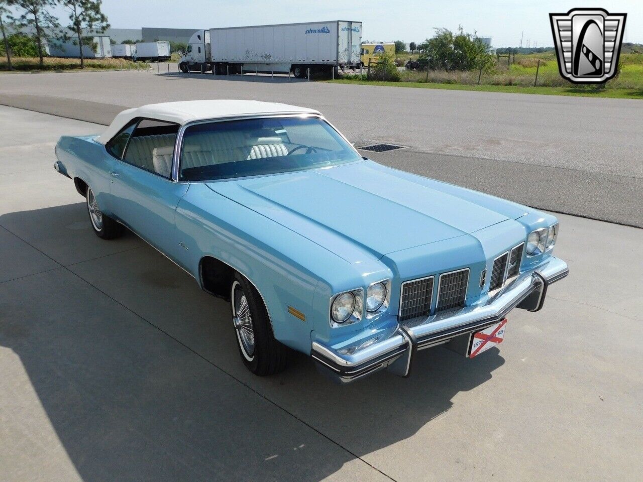 Oldsmobile-Eighty-Eight-1975-Blue-Parchment-151130-6