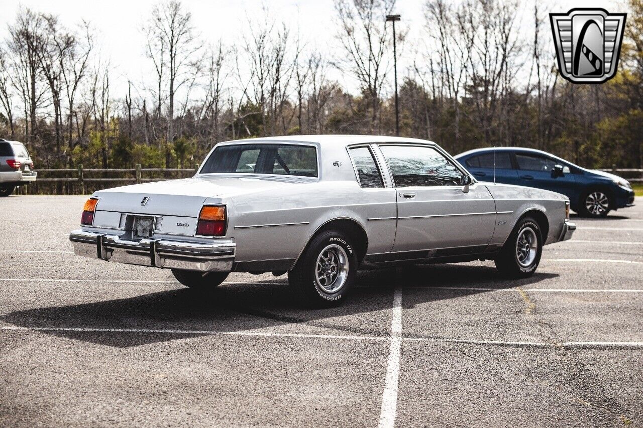 Oldsmobile-Eighty-Eight-1984-Gray-Blue-77060-6