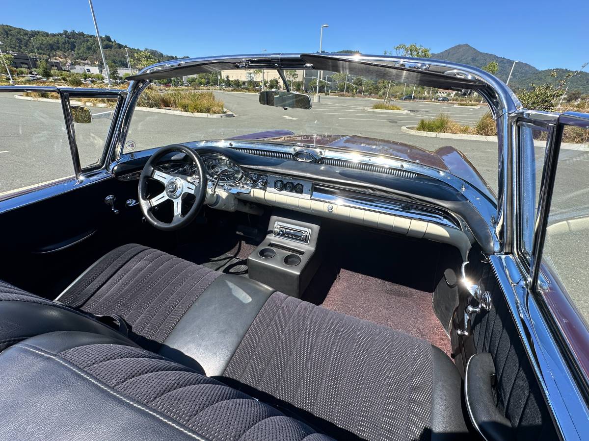 Oldsmobile-Golden-rocket-88-convertible-1957-15