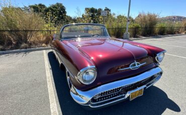 Oldsmobile-Golden-rocket-88-convertible-1957-4