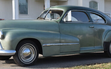 Oldsmobile-Other-Berline-1946-5