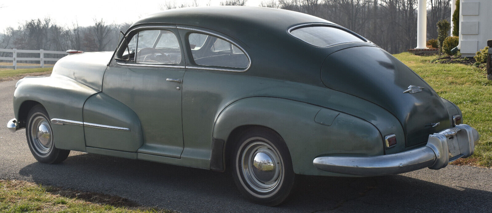 Oldsmobile-Other-Berline-1946-7