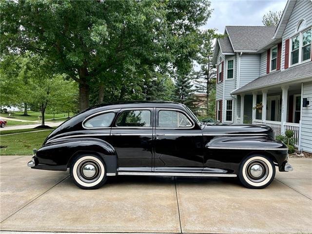 Oldsmobile-Series-76-1941-Black-Tan-57563-10