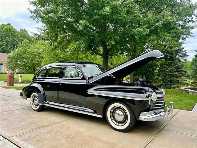 Oldsmobile-Series-76-1941-Black-Tan-57563-22