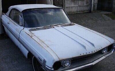 Oldsmobile Starfire Cabriolet 1961 à vendre