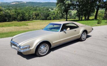 Oldsmobile-Toronado-Awesome-Survivor-1968-12