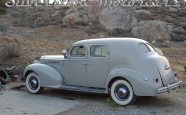 Packard-120-Club-Sedan-Berline-1939-26