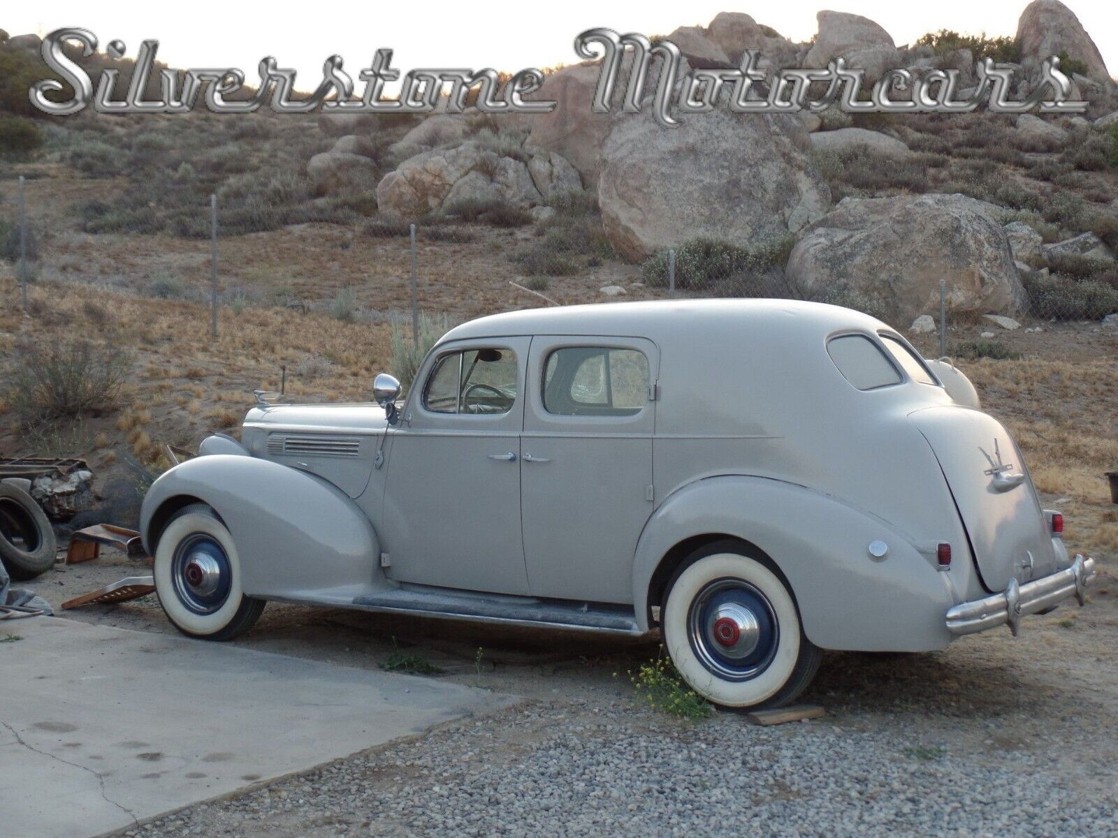 Packard-120-Club-Sedan-Berline-1939-26