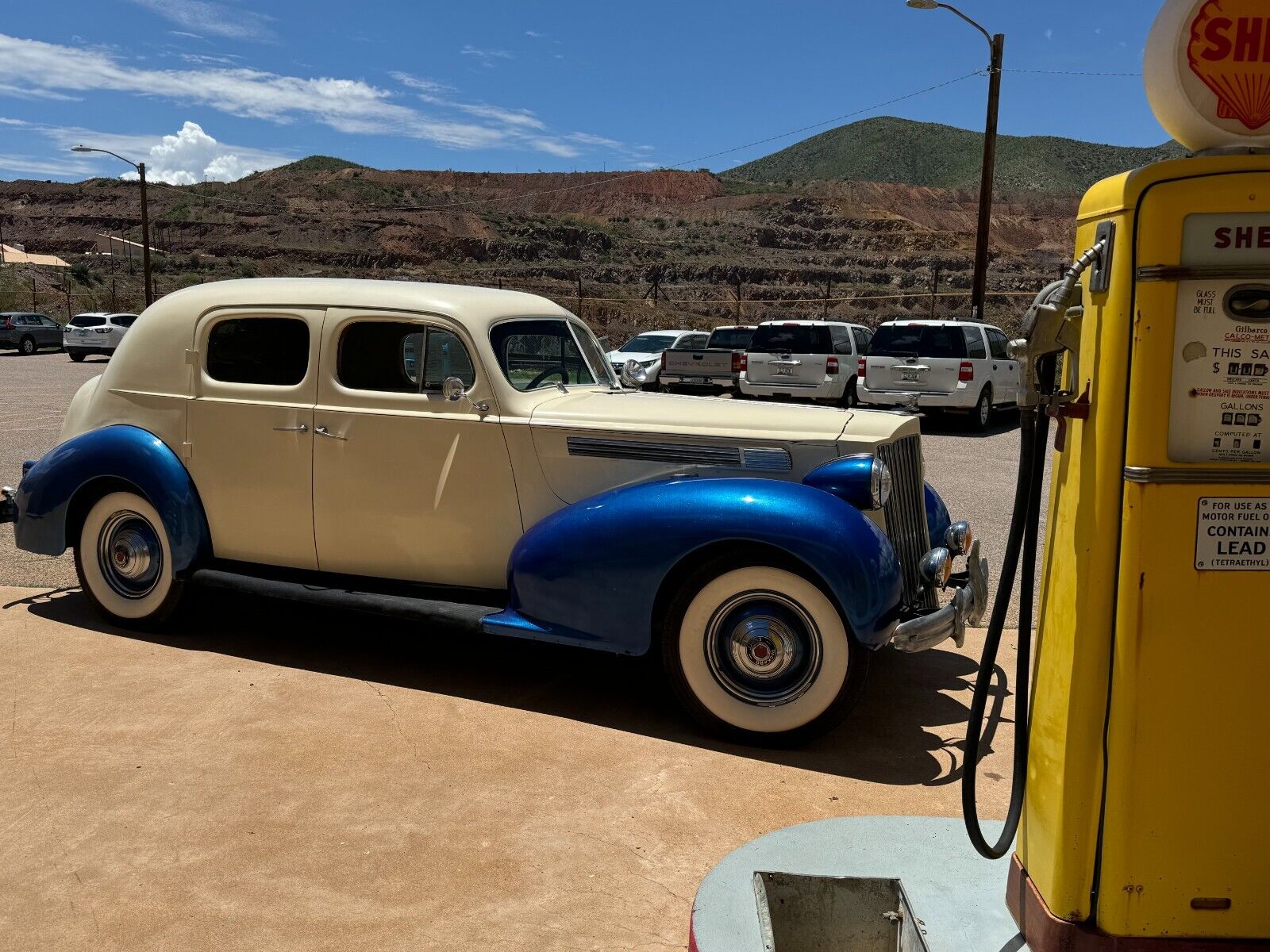 Packard-120-Club-Sedan-Berline-1939