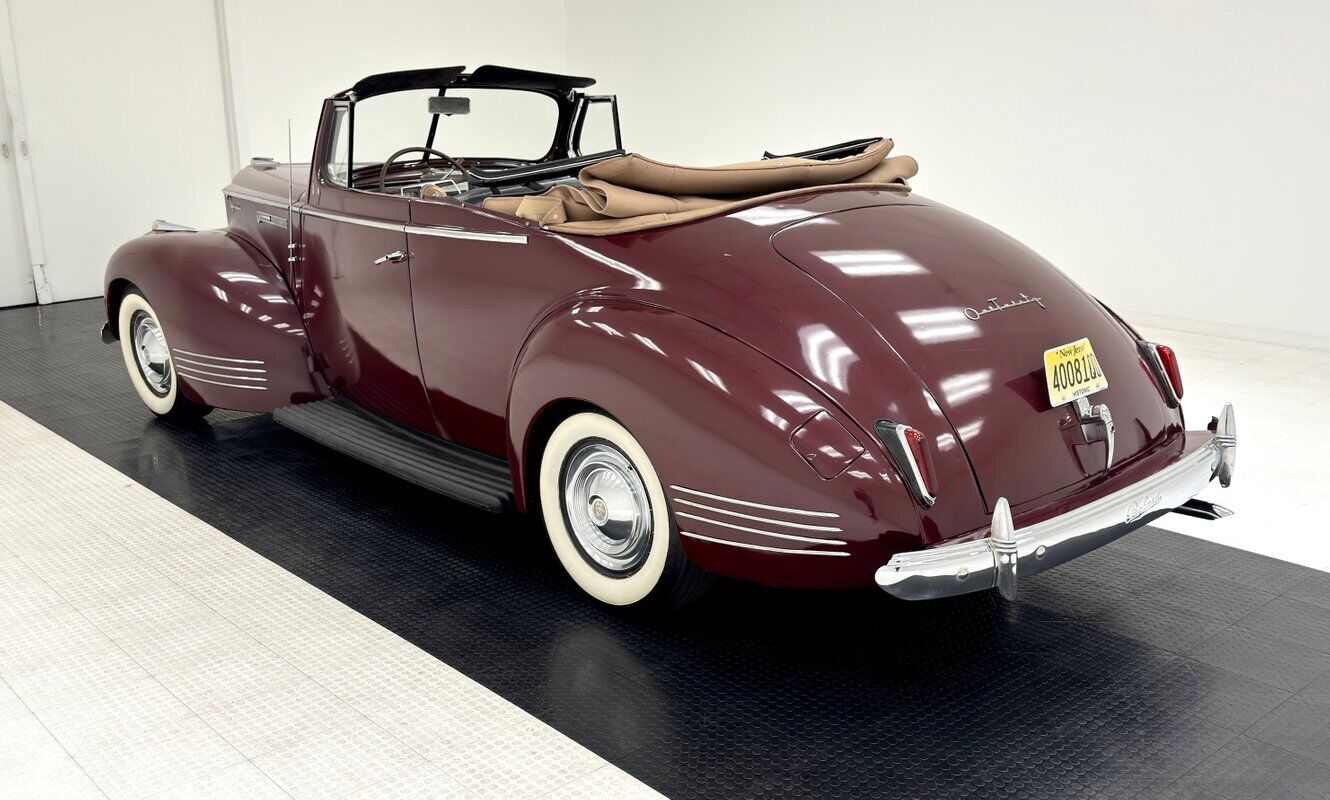 Packard-120-Series-1901-Cabriolet-1941-5