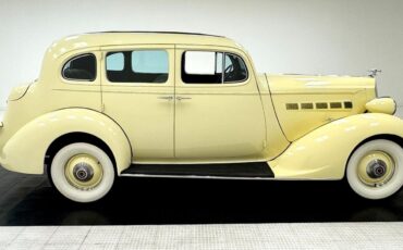 Packard-120-Series-Berline-1936-Packard-Cream-Tan-67092-5