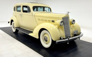 Packard-120-Series-Berline-1936-Packard-Cream-Tan-67092-6