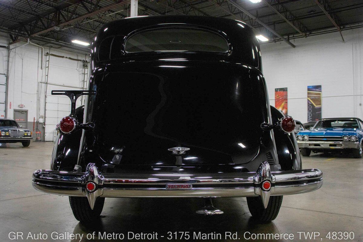 Packard-138CD-1937-5