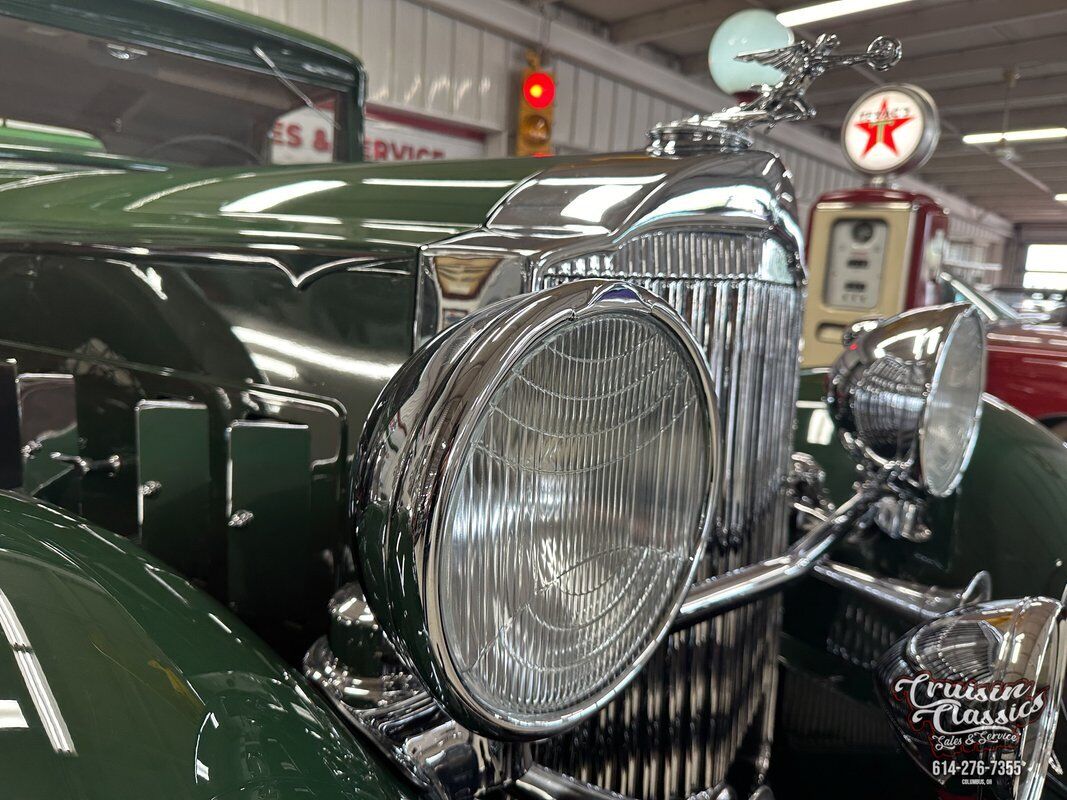 Packard-902-Straight-Eight-Coupe-1932-Green-99812-6