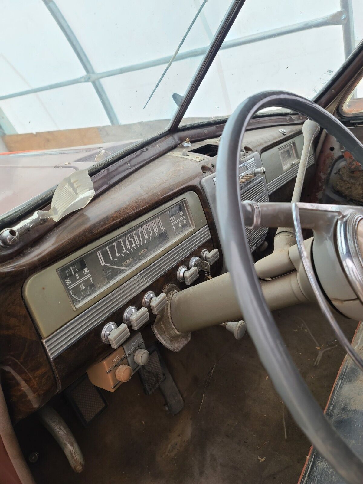 Packard-Brougham-Berline-1941-0-6