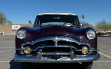 Packard-Clipper-touring-sedan-1953-1