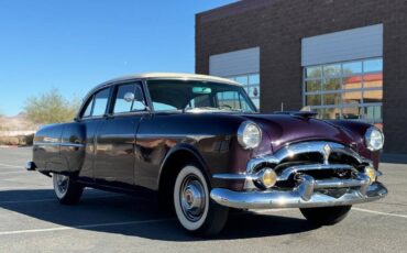 Packard-Clipper-touring-sedan-1953