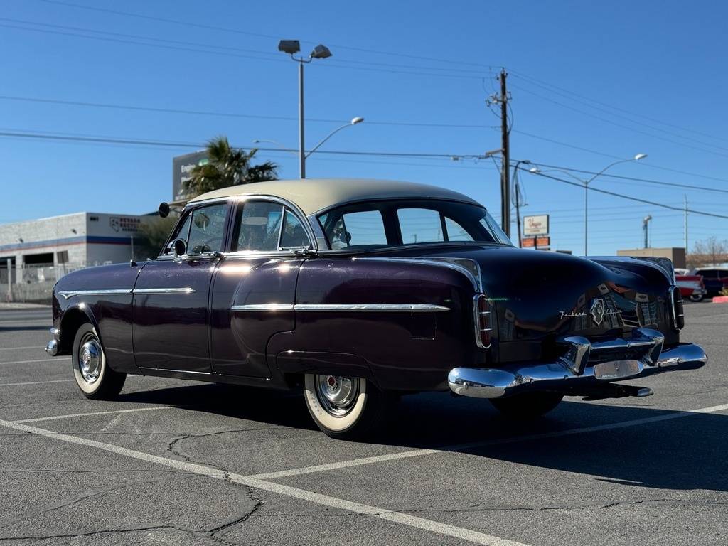 Packard-Clipper-touring-sedan-1953-6