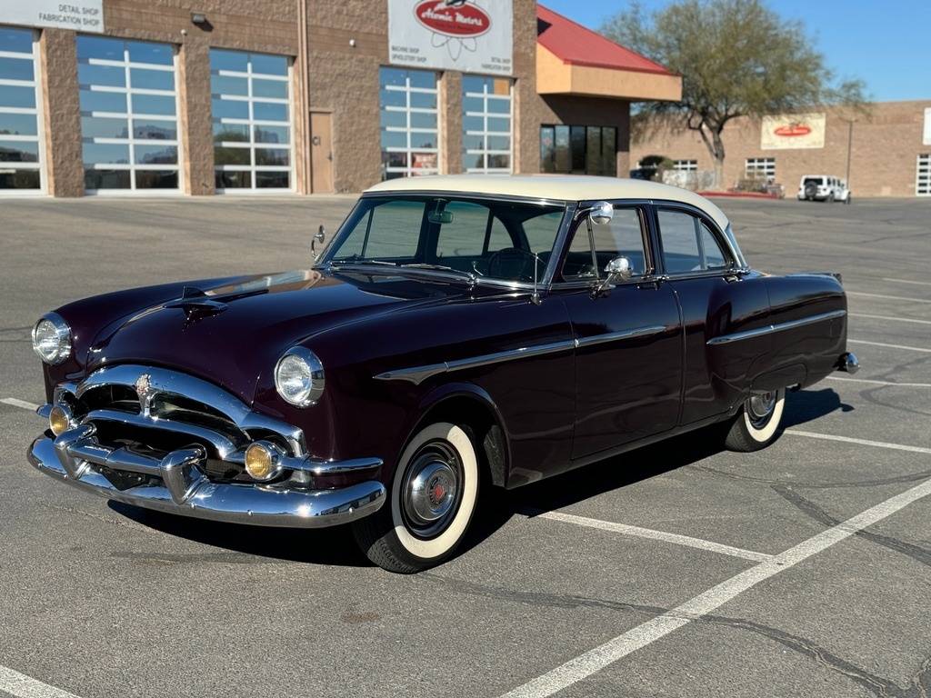 Packard-Clipper-touring-sedan-1953-9