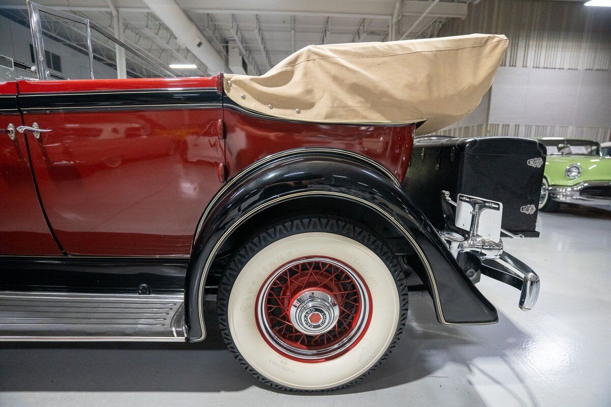 Packard-Eight-Cabriolet-1934-Light-Ascot-Maroon-Burgundy-16430-38